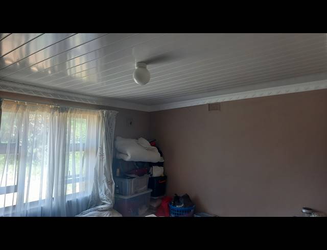 2 BEDROOM HOUSE RENTED IN UMLAZI P